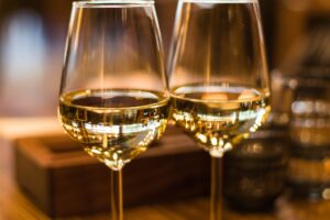 Pourquoi choisir Bordeaux pour des escapades œnologiques insolites ?