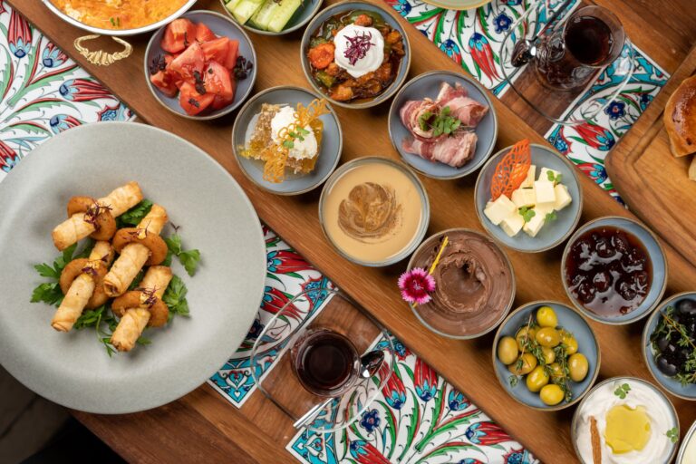 Que goûter lors d&rsquo;une dégustation de mets du Moyen-Orient à Bordeaux ?